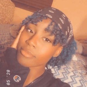 Meet your Posher, Mckayla